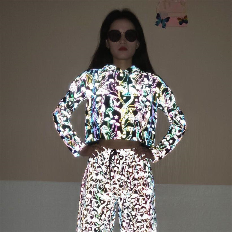 Women Cartoon Mushroom TrackSuits Reflective Rainbow With Pattern Holographic Crop Hoodie And Shorts Glow Suit