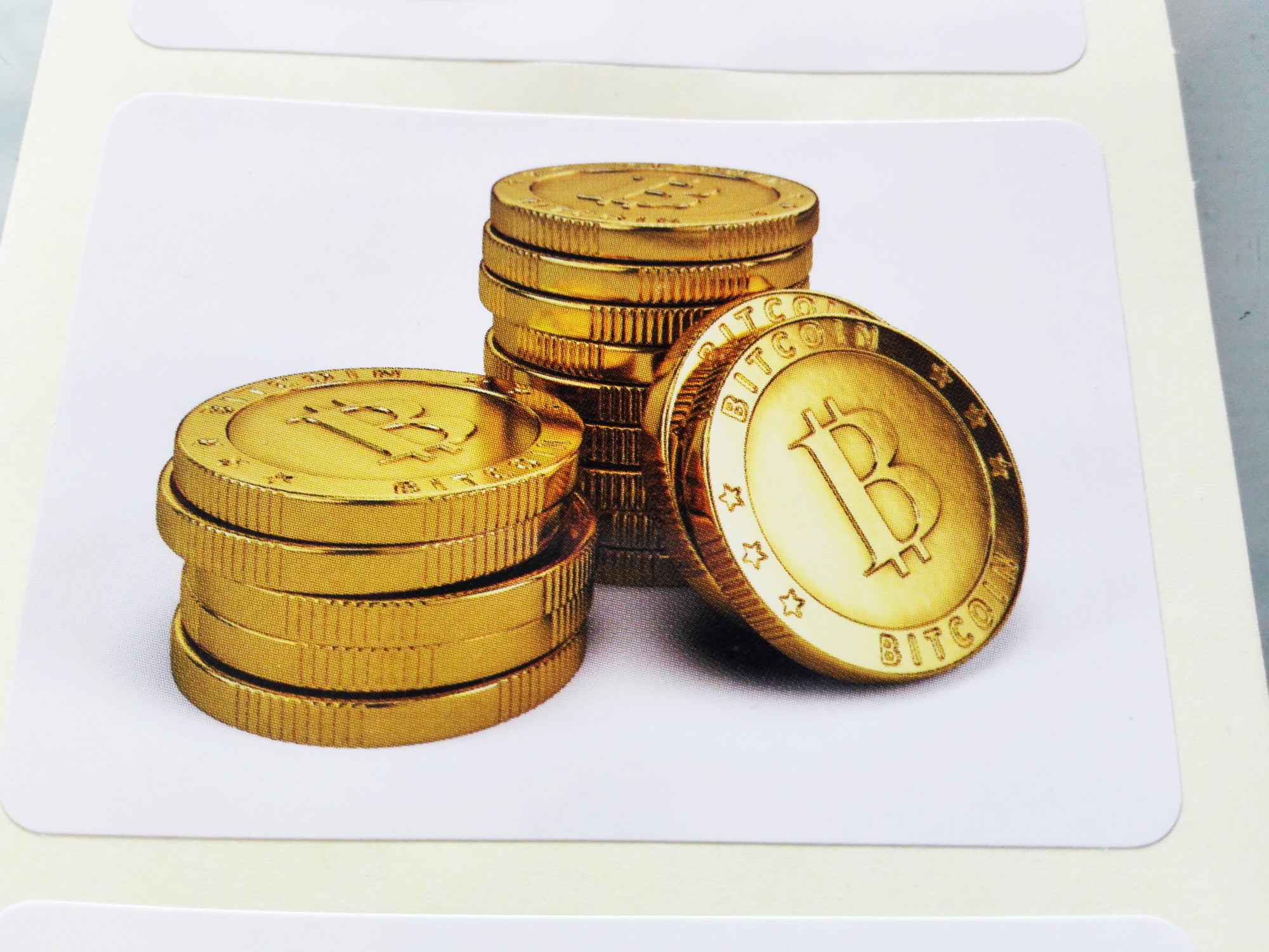 150pcs 7x5cm BITCOIN gold coins cryptocurrency paper label sticker with gloss lamination on the surface, Item No.FS11