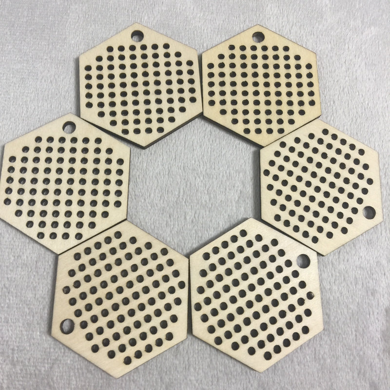 20pcs Mini Hexagon Wooden Cross stitch Chips DIY Gift Wooden Chip Pendant Handmade Chip Counted Cross Stitch Wood Chips