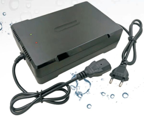 48V 58.8V5A (14S) Lithium Battery Charger, impermeável Grau IP65, amplamente applicated para ebikes, ferramentas eléctricas e outros arquiva
