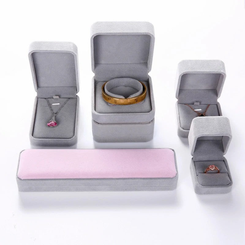 Free Shipping 5Pcs gray Jewellery Case Earrings Necklace Bracelets Display Box Velvet Gift Boxes Jewelry Packaging Display Props