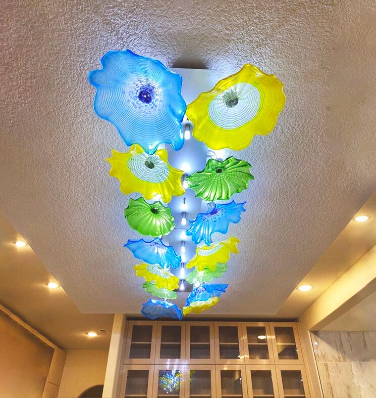 Wholesale Multi Colored Ceiling Lighting American Style Hand Made Glass Plates Ceiling-Lamp Modern LED Flower Chandelier for Art Decor