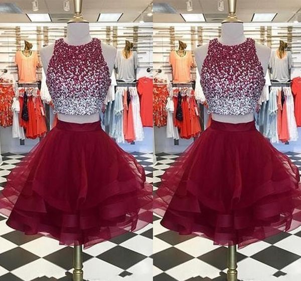 New Short Burgundy Prom Dress 2019 Two Pieces Jewel Neck Bling Beaded Bodice Ruffles Skirts Organza Homecoming Party Dresses Gowns QC1332