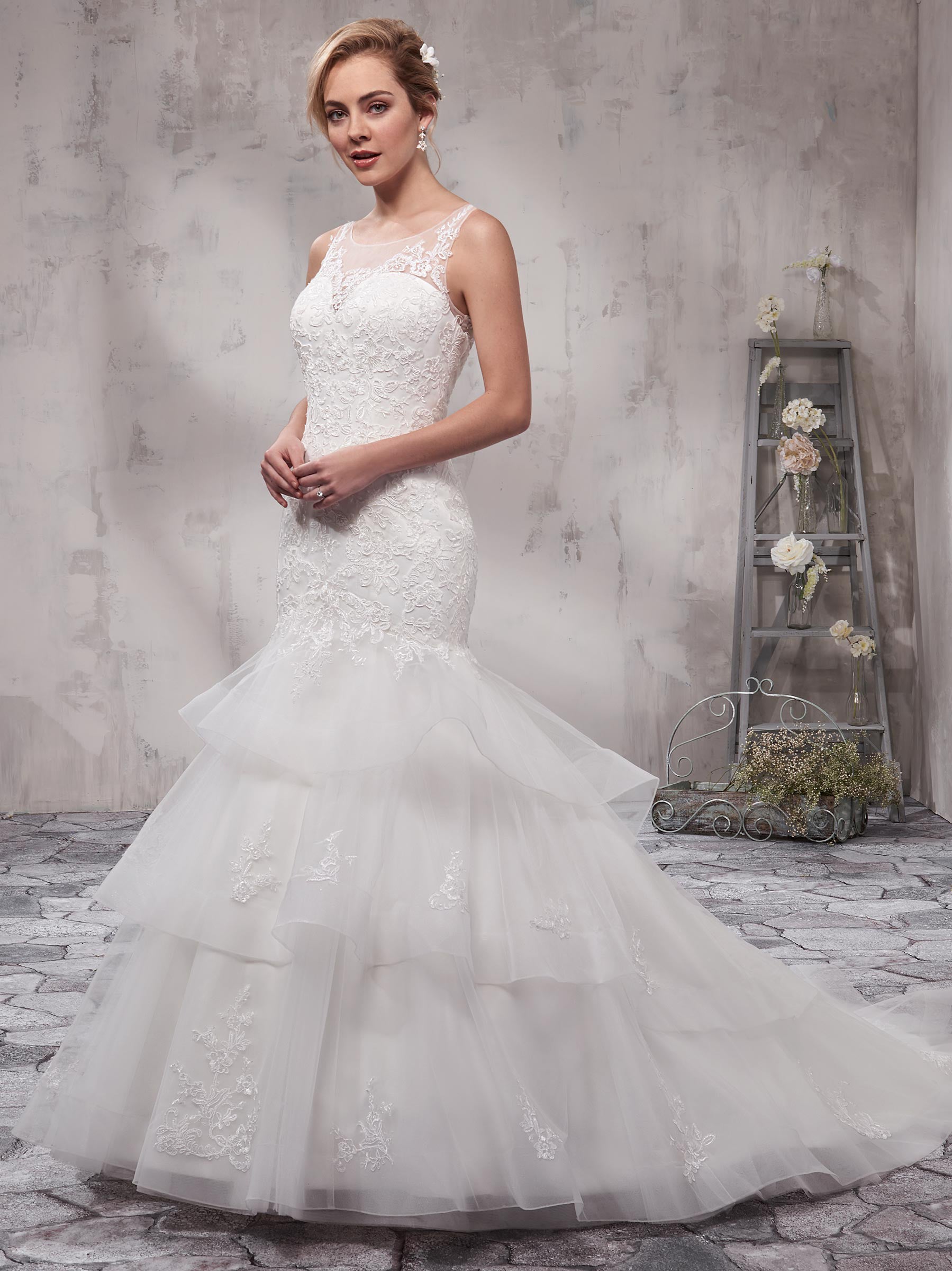 Sobriety Ivory White Layers Applique Mermaid Wedding Dresses Bridal Pageant Dresses Wedding Attire Dresses Custom Size 2-18 KF1219230