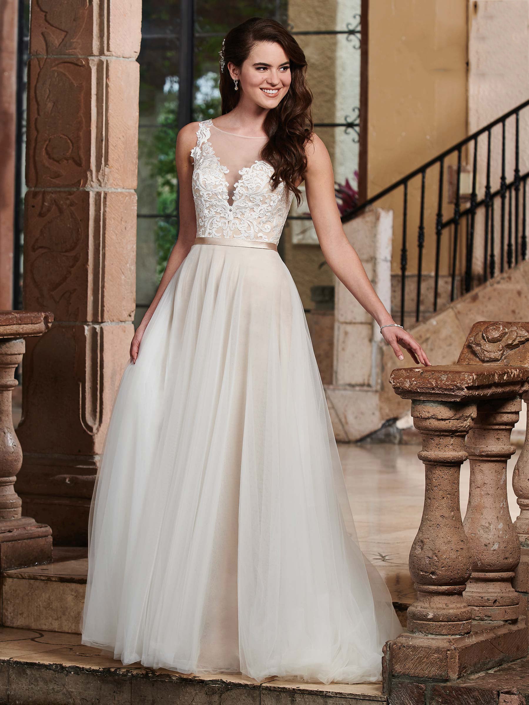 Grace Ivory-Champagne Scoop Tulle Applique Sheath Wedding Dresses Bridal Pageant Dresses Wedding Attire Dresses Custom Size 2-18 KF1219204