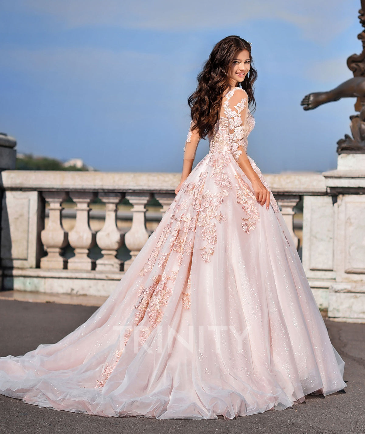 Elegant Pink Scoop 3-4 Sleeves Applique A-Line Wedding Dresses Bridal Pageant Dresses Wedding Attire Dresses Custom Size 2-18 KF1226304