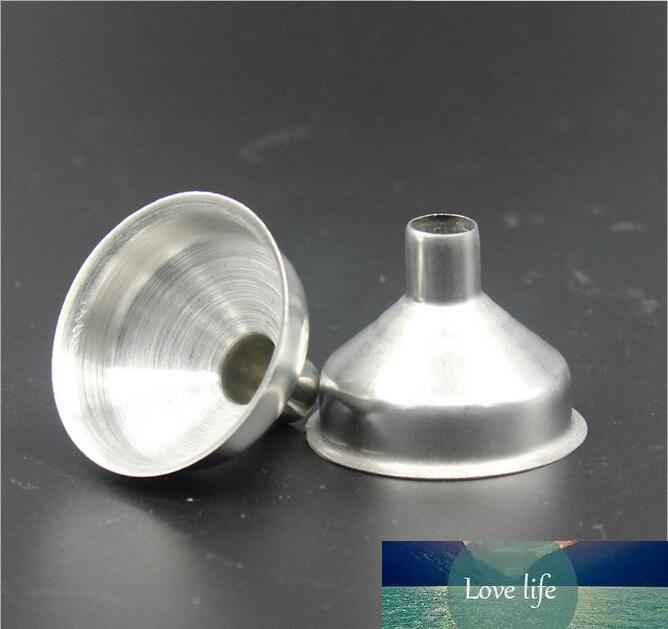 35 x 25mm 304 Stainless Steel Mini Funnel For Liquor Alcohol Hip Whiskey Flasks Essential Oil Perfume Fill Transfer