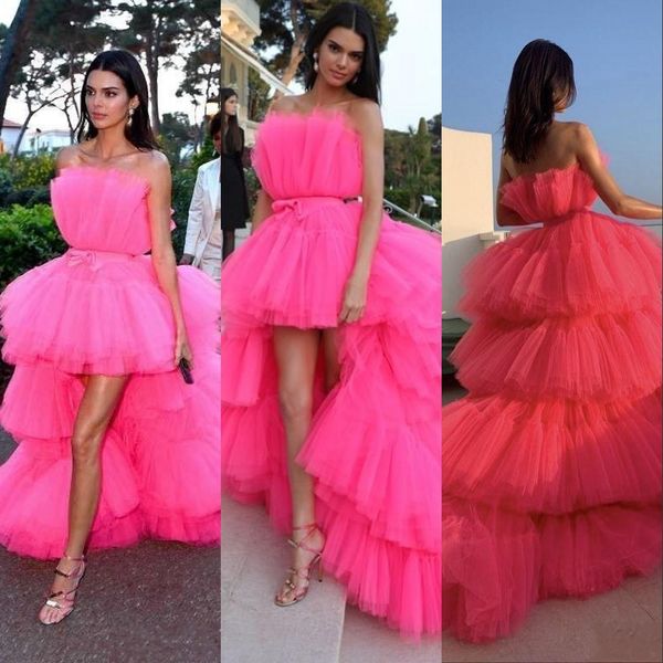 Fuchsia High Low Prom Dresses Strapless Tiered Cocktail Party Dress With Sash Tiered Cake Skirts Tulle Celebrity Dresses Evening Gowns