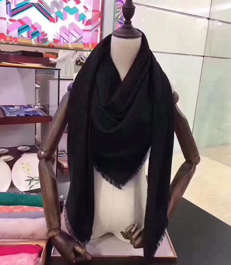 2021 Classic fashion Scarf for Women wool silk cashmere Letter Scarf Shawl 18color Ladies Scarves Size 140x140cm without box