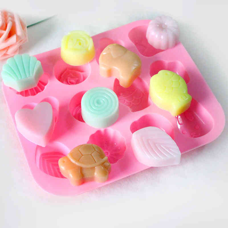 Kitchen Supplies DIY Baking Tools 12-Cavity Reusable Pink Cupcake Jelly Candy Decoration Multi Purpose 1Pcs Food Grade Silicone