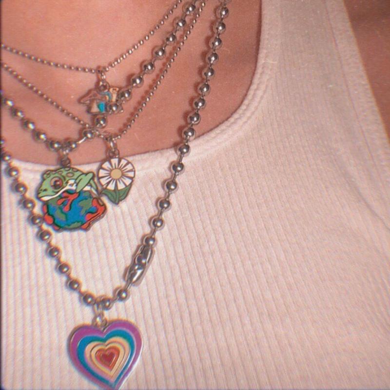 Vintage Heart Colorful Butterfly Cow Pendant Necklace Women Harajuku 90s Animal Cartoon Choker Trendy Jewelry Necklaces