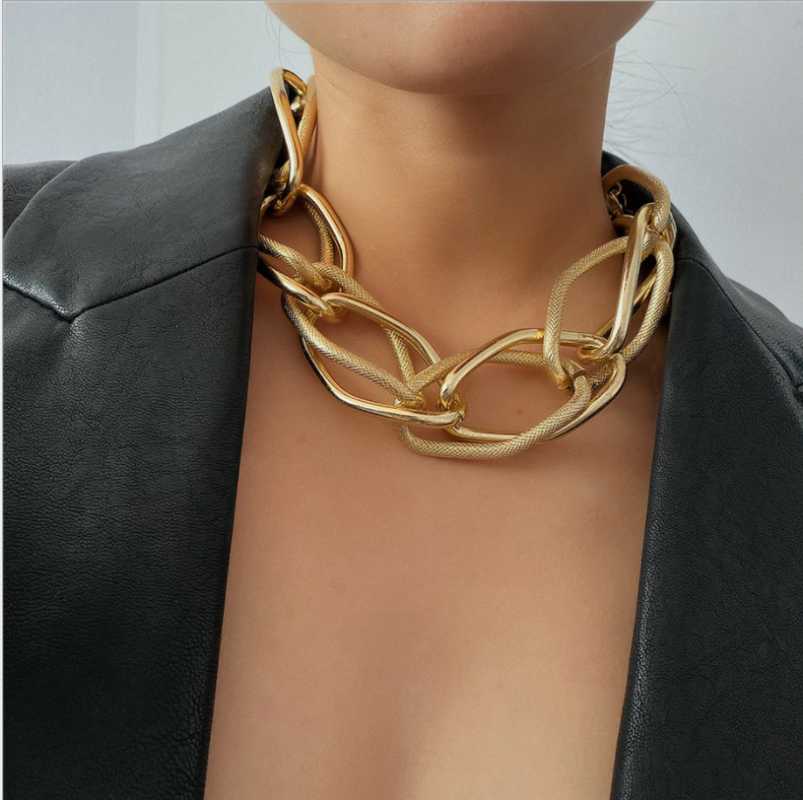 Chokers Large Aperture Necklace Retro Exaggeration Thick Chain Hip Hop Female