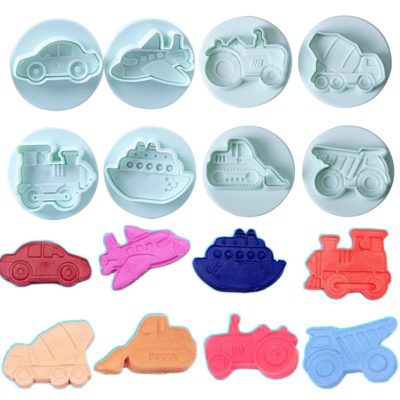 Baking Moulds 4-8pcs 3D Cookie Cutter Car Plane Train Vehicle Biscuit Mold Hand Stamp Press Plunger Sugarcraft Fondant Cutters