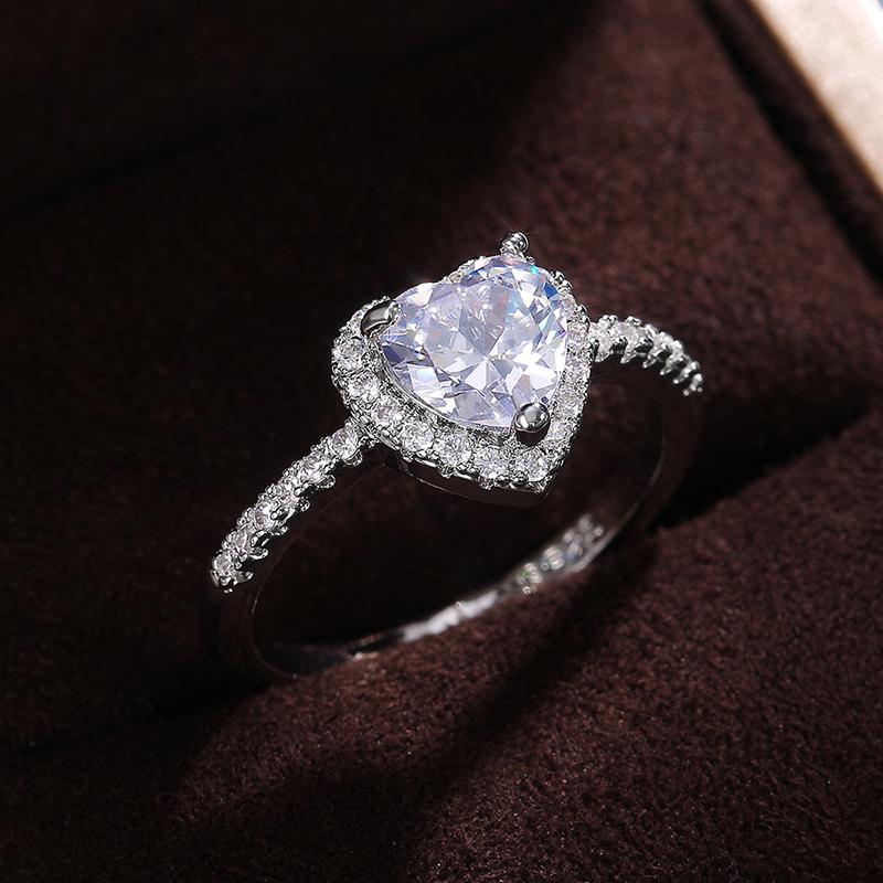 Wedding Rings Classic Exquisite Heart Dazzling Zircon Crystal Princess For Women Fashion Engagement Jewelry Valentine&#039;s Day Lover&#039;s Gift