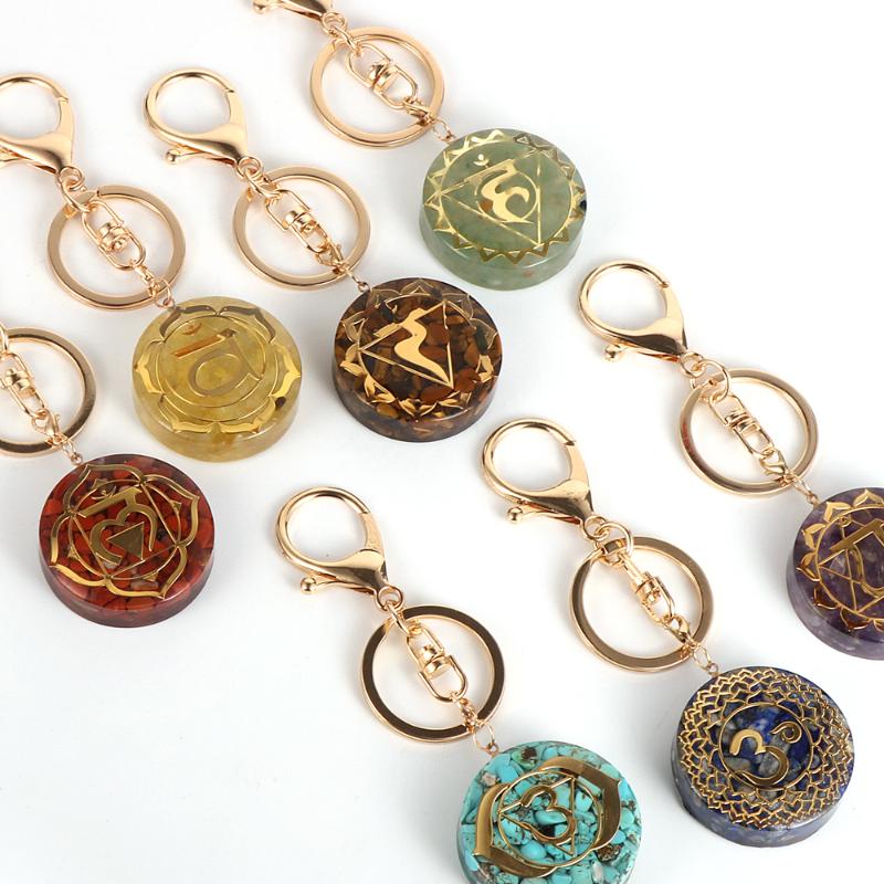 Keychains Reiki Healing 7 Chakra Energy Orgonite Pendant Keychain Colorful Chip Gravel Car Key Chain Holder Yoga Orgone Jewelry