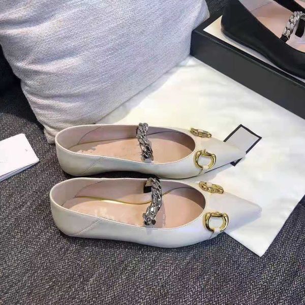 2021 luxury designer fashion women&#039;s single shoe flat heel metal chain point buckle accessories and size 34-42