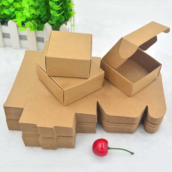 50Pcs-Lot Paper Gift Packaging Box Soap Storage Holder DIY Handmade Packaging Cardboard Box Multi Size Folding Candy Gift Box 210724