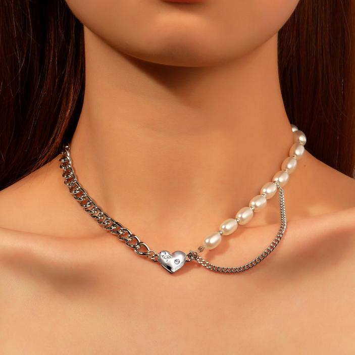 Chokers Korea Simulated Pearl Stitching Choker Necklace For Women Love Heart Pendant Clavicle Chain Simple Fashion Jewelry Gift