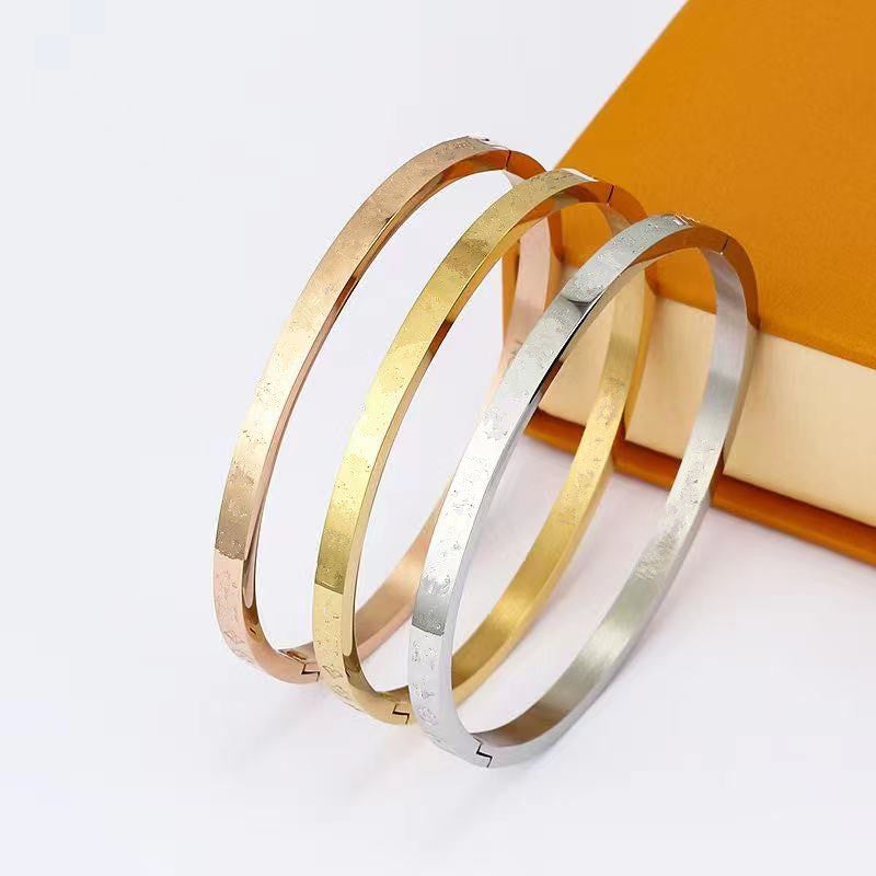 Luxury Designer France Brand Designers Titanium steel Classic Bangles explosion letter mud drill full diamond love bracelet Wholesale Price jewelry
