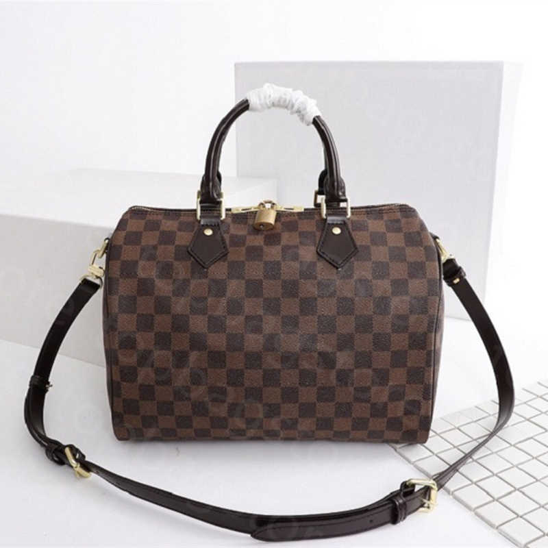 Luxurys Tote Shoulder Bags new Women&#039;s Handbags Famous Designers Fashion Brand Candy Ladies Multi Pochette crossbody purse Totes Simple Trapeze