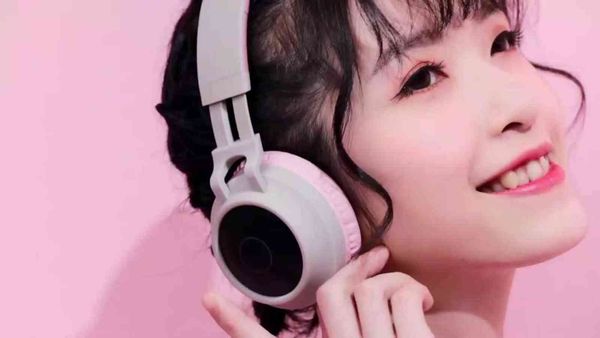 Super Bass Hifi Noise Cancelling Bt Beadphones V5.0 Cute Earphone for Girls Ear Led Gaming Headset Wireless