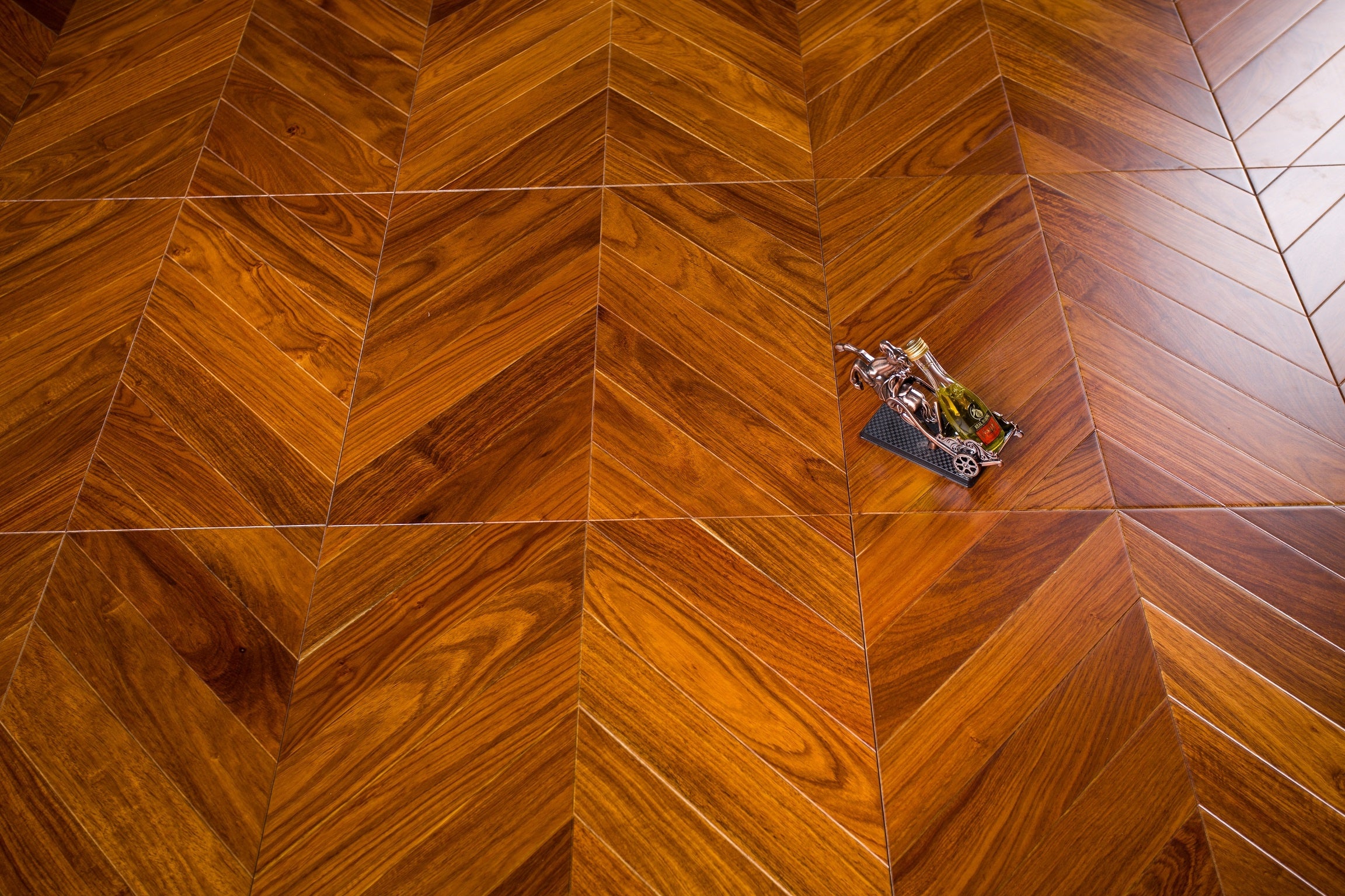 Yellow African Kosso Chevron fishbone engineered wood flooring parquet tile wallpaper pattern home decoration art backdrops wall decal