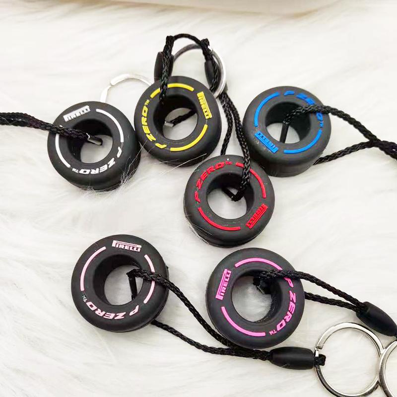 Keychains PVC Soft Rubber Tire Keychain Creative Small Pendant Car Decoration Auto Accessories Gift