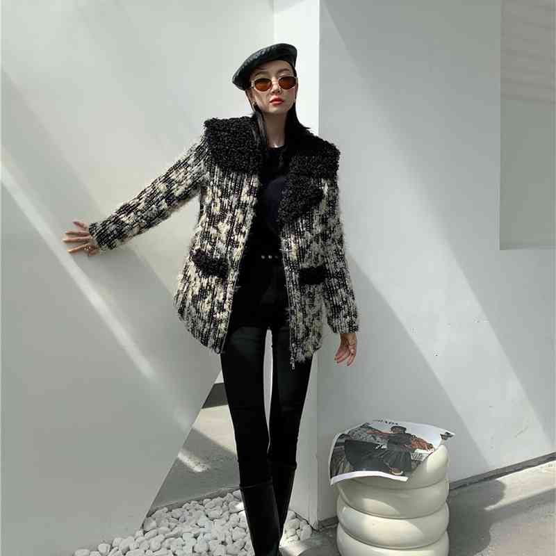 Women&#039;s Jackets Designer Winter Fashion Tweed Jacket Warm Fur Collar Thick Wool Coat Women Ladies Korean Style Outerwear UG2V