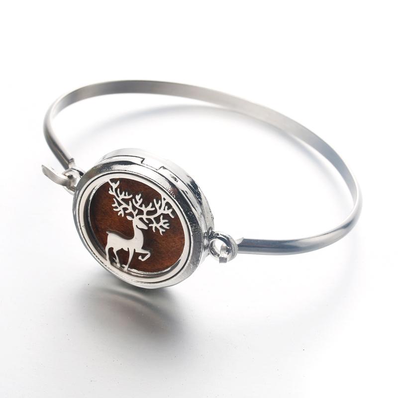 Charm Bracelets Stainless Steel Elk Pattern Aroma Spread Bangles Perfume Essential Oil Diffuser Lockets Magnetic