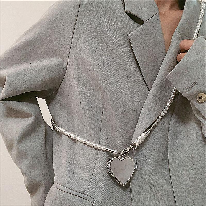 Pendant Necklaces YANGLIUJIA Fashion Personality Long Heart-shaped Mirror Female Necklace 2021 Style Pearl Tassel Shoulder