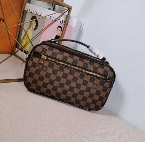 spring bag Leather Pouches Brand and summer waist Designer chest bag Real Luxury Long Wallets Chain Wallet M41289 Key 2020 Card Holders Phon