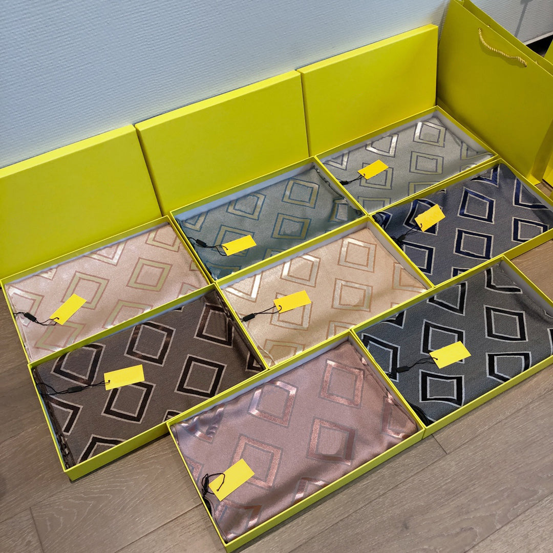 Fashion Scarf Designer Scarves Silk Shawl Letter Reversible Design for Man Women Cashmere 8 Color Top Quality