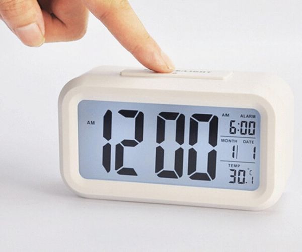 Table Clock Smart Sensor Nightlight Digital Alarm Clock with Temperature Thermometer Silent Desk Bedside Wake Up Snooze T2I51742