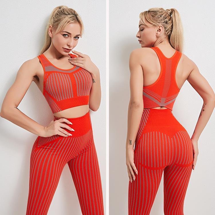 Strip Seamless Women Yoga Set For Fitness Sports Suits Gym Wear Clothing Running Top Bra Leggings Workout Pants Tracksuits Outfit