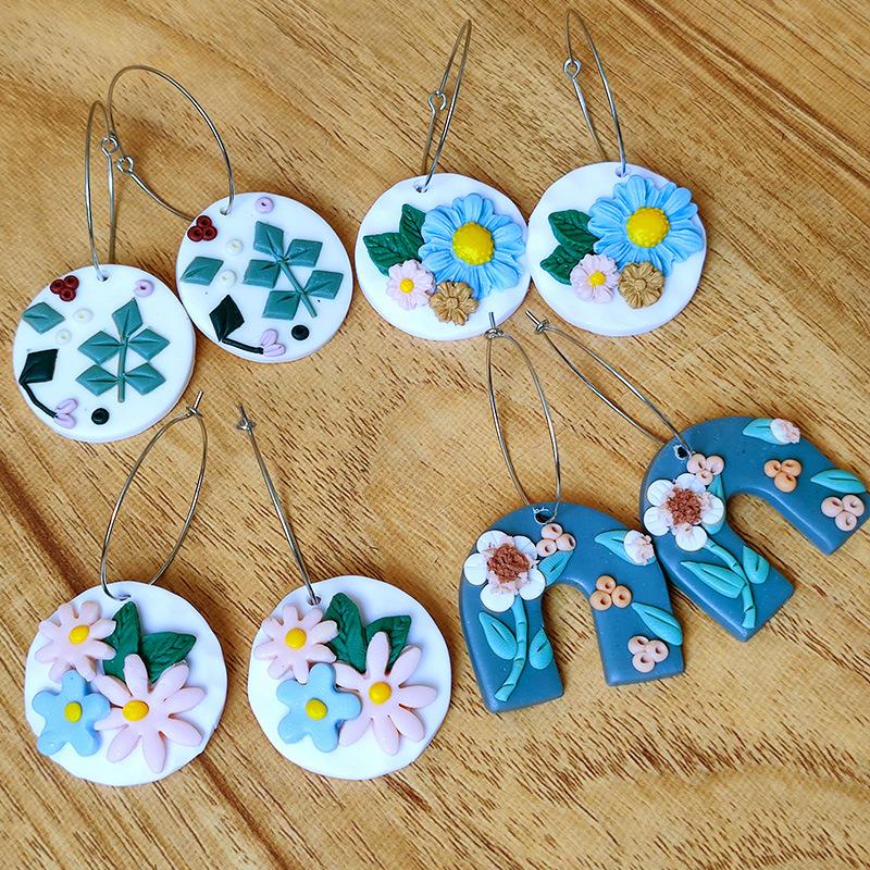 Hoop & Huggie Handmade Polymer Clay Leaf Flower Pattern Circle Pendant Earrings For Women Boho Sweet Girl Jewelry Wholesale