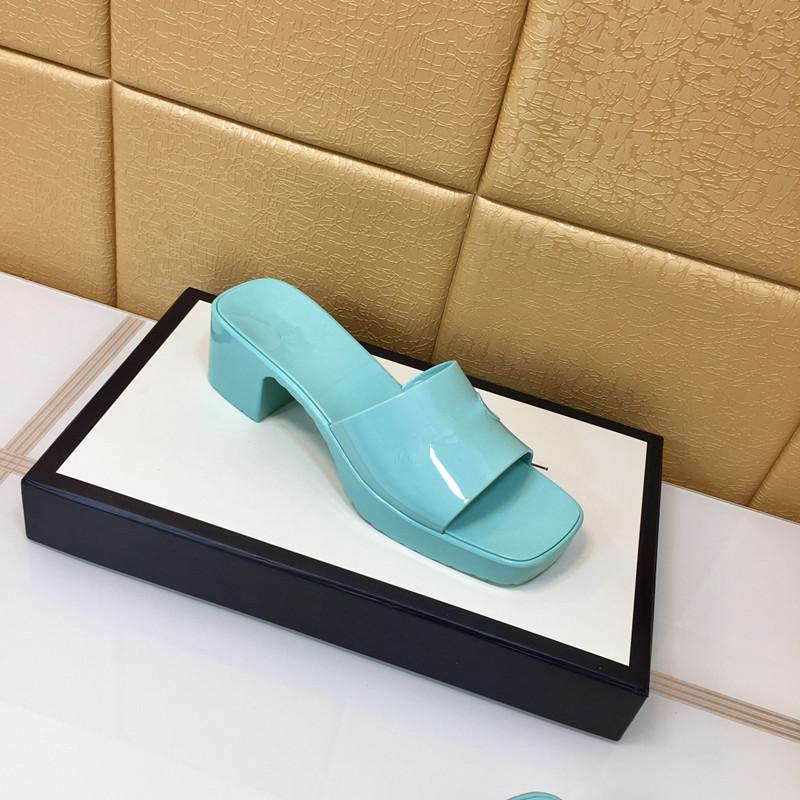 2021 designer design women&#039;s slippers style in spring summer, comfortable and not tired feet 3