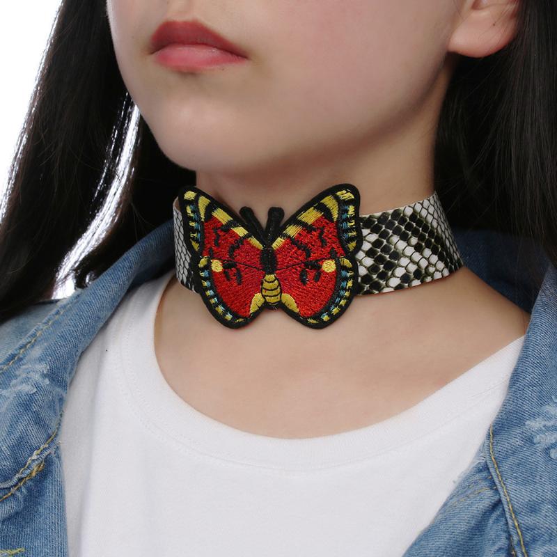 Chokers Vintage Woman Choker Necklace Butterfly Embroidery Necklaces Fashion Personality Chocker Jewelry