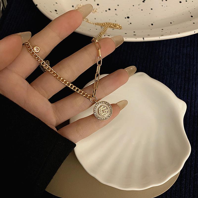 Pendant Necklaces Gold Chain Simple Zirconia Flower Round For Women Vintage Charms Choker Necklace Statement Collar Bijoux Femme