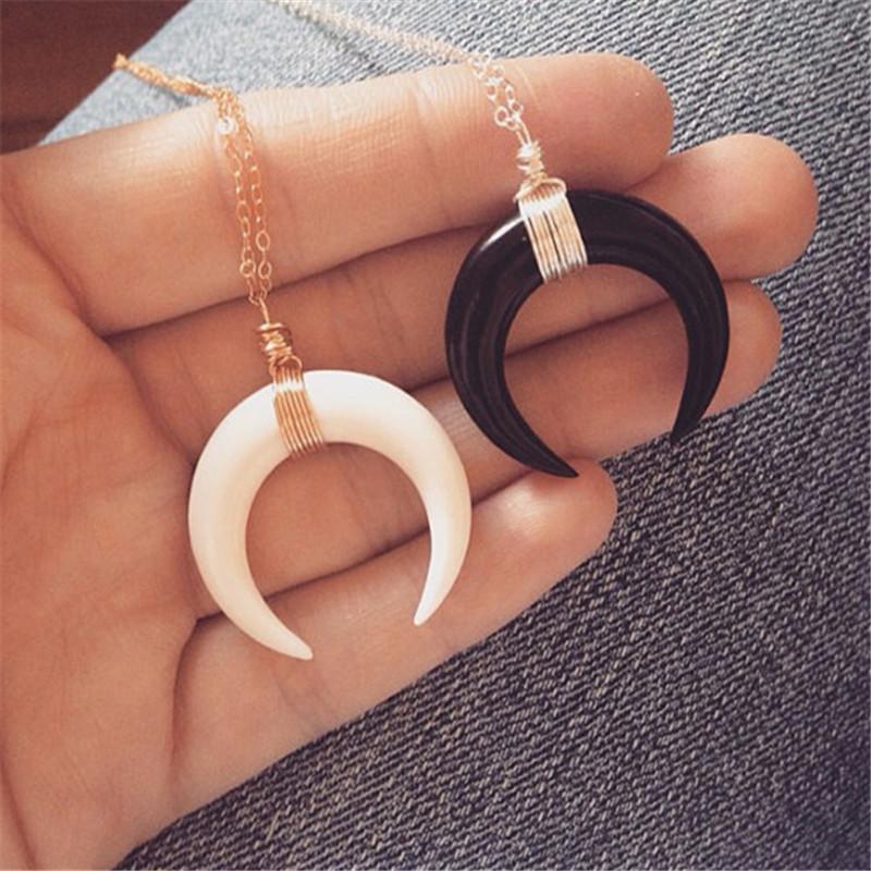 Pendant Necklaces 2021 Women Vintage Resin Big Horn Shaped Crescent Moon Choker Necklace With Chain Statement Boho Boheimian Jewelry Gift