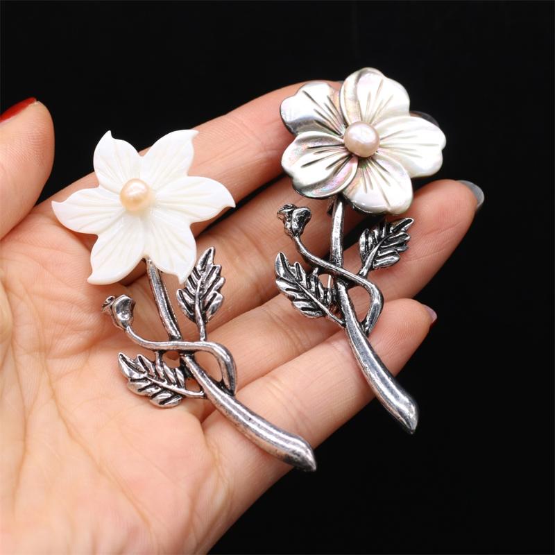 Pins, Brooches Natural Mother Of Pearl Shell Exquisite Flower Pendant Pins For Women Bridal Jewelry Wedding Brooch Scarves Accessories