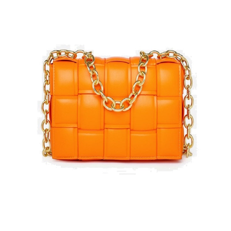 2021 Bagwallet beancurd bags European and American style messengers wrap chain handbag weaving candy pillow one shoulder square package Messenger wa