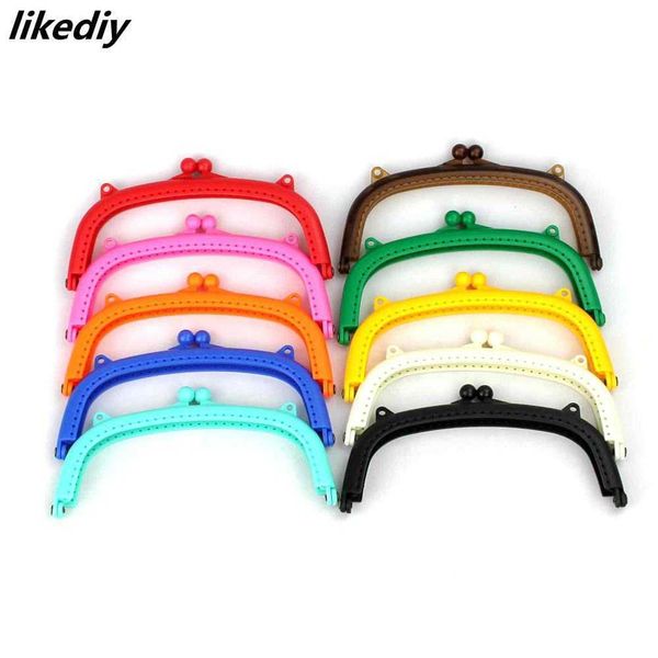 10 Pcs-Lot 16 CM Candy Color Arc Resin Plastic Purse Frame With Hole Kiss Clasp Lock DIY Bag Accessories 210901