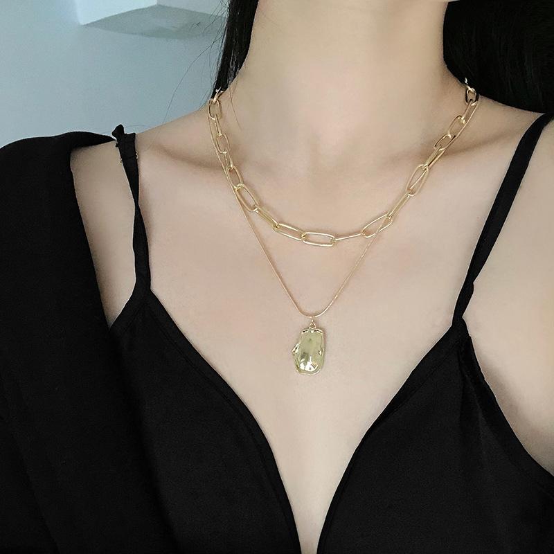 Pendant Necklaces Geometric Metal Pendants Choker Neck Jewelry Collares For Women Vintage Chain Necklace