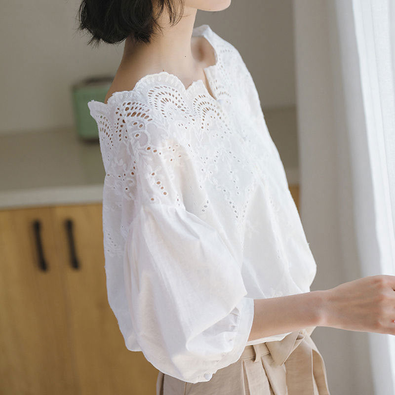 Women&#039;s Cape Summer Korea Fashion Women Shirt Loose Off Shoulder Hollow Out Ladies Blouses Cotton Sweet Cute Short Sleeve White D1