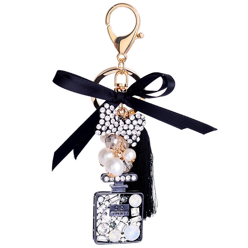 Keychains The Classic Butterfly Perfume Bottle Silk Tassel Car Key Ring Holder Jewelry Bag Pendant Gift