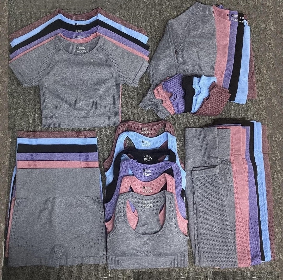 Womens tracksuits Autunm winter Fashion Gym wear Designer Women Yoga Suit style Sportwear Fitness Sports 5PCS bra t shirts Leggings outfits solid yo