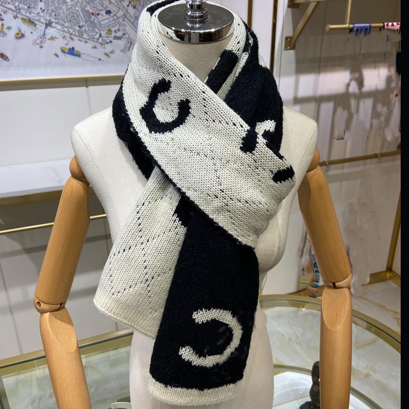 Scarves 2021 Luxury Cashmere Scarf Winter Women&#039;s Long High Quality Thick Print Letter