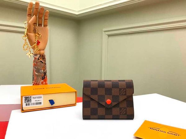 Card Brand Designer CLUTCHES Luxury N60282 red Holders wallet LEATHER Compact PURSE Long Wallets Chain Cases Wallet Pouches Key