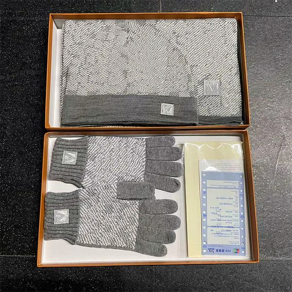 High Quality Men Women Beanie hat Scarf Sets Warm Hats Scarves & Gloves Sets Scarfs Fashion Accessories