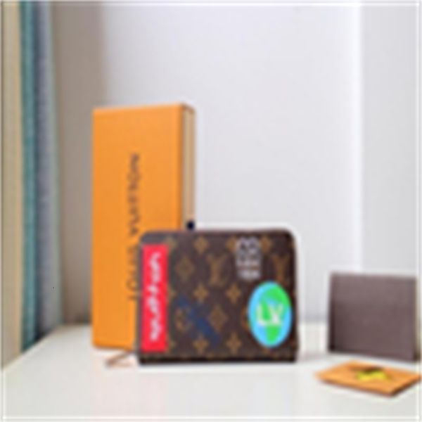 Zipper Wallets Holders Black Flower Brand Wallet Real Leather Compact Long Designer Chain Wallet Pouches Key Card Luxury Phone M67824 Cases